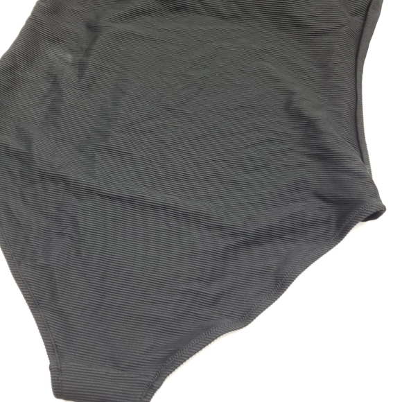 Old Navy Textured-Stripe One-Shoulder Swimsuit - Picture 5 of 9